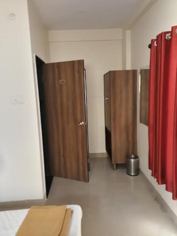 Hotel Visau,Shirdi Eksteriør billede